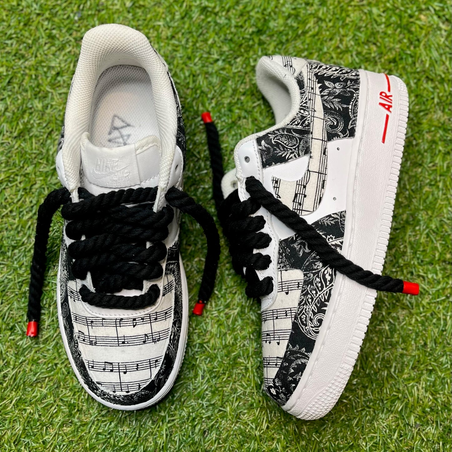"Su Solos" Air Force 1s
