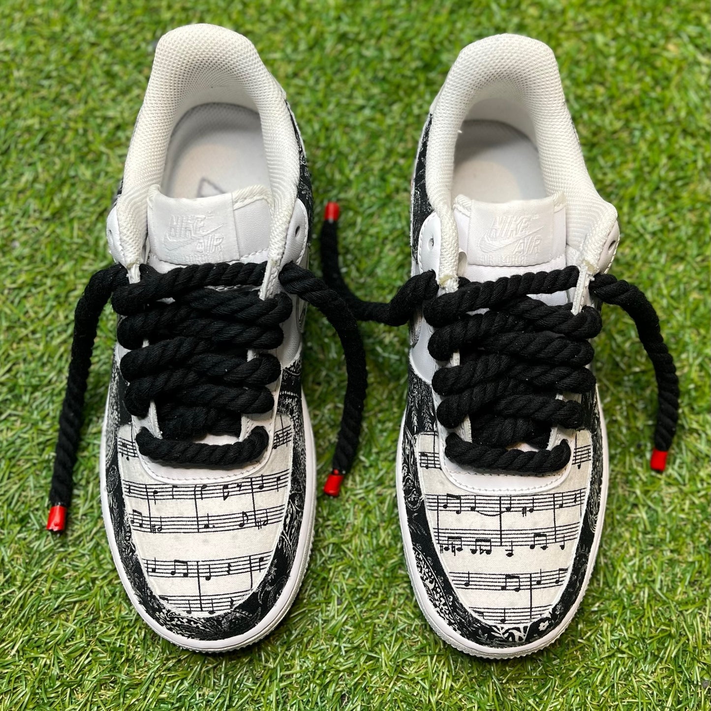 "Su Solos" Air Force 1s